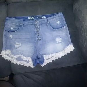 High Rise Short shorts